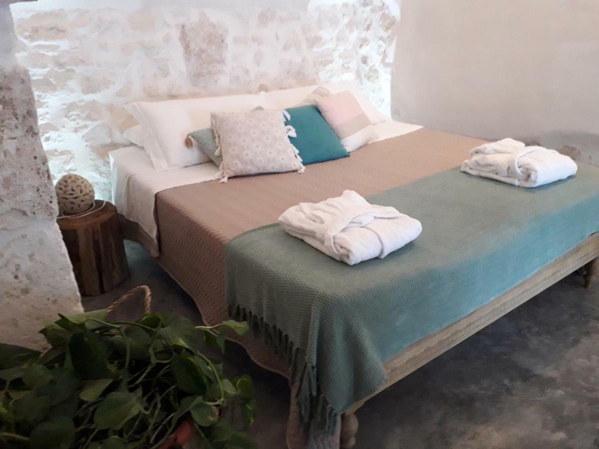White Luxury Suite Ostuni By Gonewlocation Exterior photo